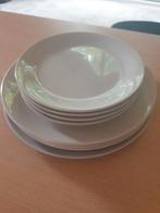 4 dessertborden en 4 grote borden IKEA  (5 euro samen), Huis en Inrichting, Keuken | Servies, Ophalen of Verzenden, Bord(en)