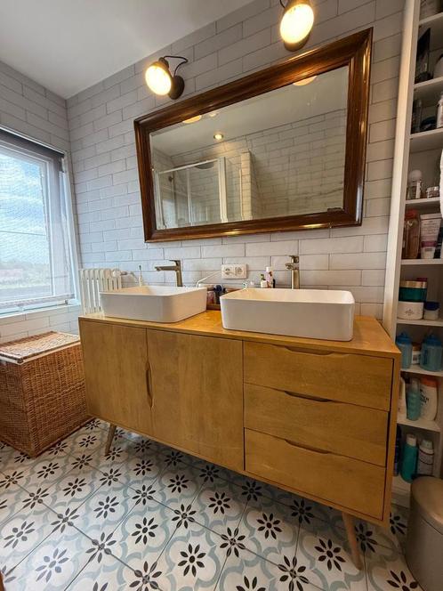 Houten badkamermeubel + 2 wastafels (+ optioneel: kraanwerk), Huis en Inrichting, Badkamer | Badkamermeubels, Gebruikt, Wastafelkast