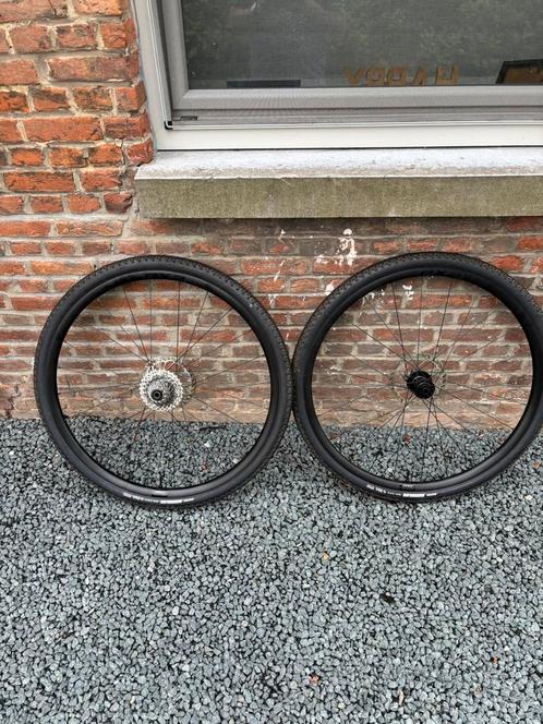 Gravel wielset tubeless, Fietsen en Brommers, Fietsonderdelen, Zo goed als nieuw, Ophalen