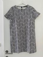Kleedje M, Nieuw, Boven de knie, Ophalen, Maat 38/40 (M)