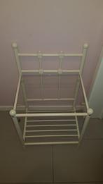 ijzeren bed met lattenbodem & matras & nachtkastje, Antiek en Kunst, Ophalen