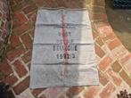 Oude postzakken, Ophalen