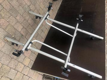 Mercedes-Benz C-klasse dakdragers met steunen voor 2 fietsen beschikbaar voor biedingen