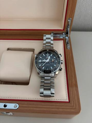 Omega planet ocean 600m chronograaf beschikbaar voor biedingen