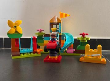 Lego Duplo 10864 De grote speeltuin beschikbaar voor biedingen