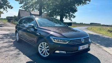 Volkswagen Passat 1.6TDI highline in werkelijke showroomstaa beschikbaar voor biedingen