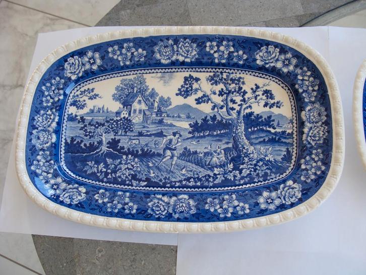 ancien plats bleu Villeroy 1 soupière signée Villeroys Boch, Antiek en Kunst, Antiek | Servies los, Ophalen of Verzenden