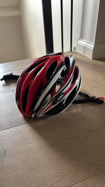 Fietshelm Uxex beschikbaar voor biedingen