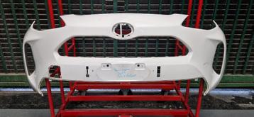 Pare choc avant TOYOTA YARIS CROSS 2021 parchoc parechoc par beschikbaar voor biedingen