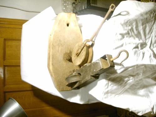 3 antieke katrollen, Antiek en Kunst, Antiek | Gereedschap en Instrumenten, Ophalen of Verzenden