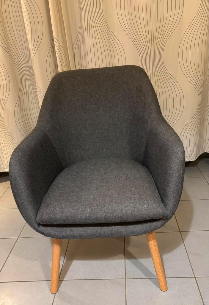 Fauteuil JYSK, Huis en Inrichting, Stoelen, Zo goed als nieuw, Grijs, Ophalen