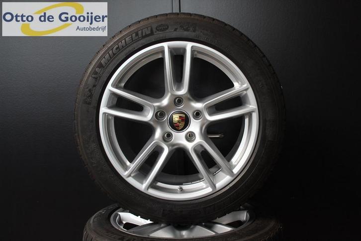 Originele Porsche Panamera Velgen 19 Inch Winterbanden 7MM, Auto-onderdelen, Banden en Velgen, Banden en Velgen, Winterbanden