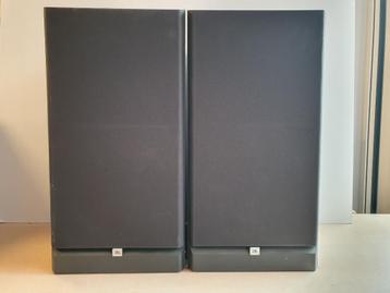 2 luidsprekers / speakers JBL XE-4 beschikbaar voor biedingen