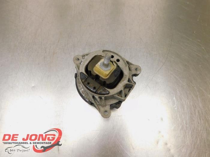 Support moteur d'un BMW 1-Serie, Autos : Pièces & Accessoires, Suspension & Châssis, BMW, Utilisé, 3 mois de garantie, Enlèvement ou Envoi