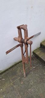 eteau de forgeron en fer forgé,  faire offre., Ophalen