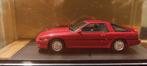 Toyota Supra rood 1986 1:43 in vitrinedoosje, Hobby & Loisirs créatifs, Voitures miniatures | 1:43, Enlèvement ou Envoi, Neuf