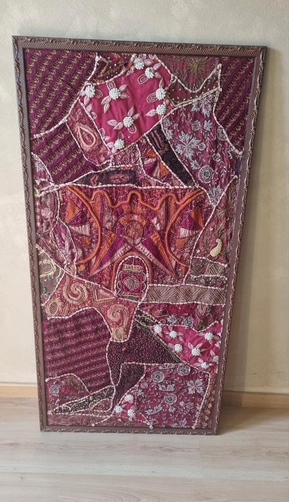 Uniek Indiaas wanddoek in houten kader-Rajasthan handwerk, Antiek en Kunst, Kunst | Schilderijen | Abstract, Ophalen