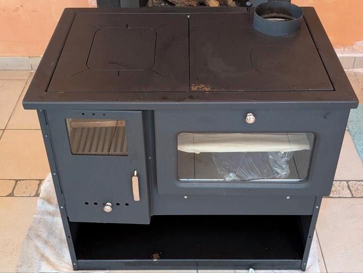 Librizzi houtkachel met oven en kookplaat : ongebruikt, Dieren en Toebehoren, Pluimvee | Toebehoren, Ophalen