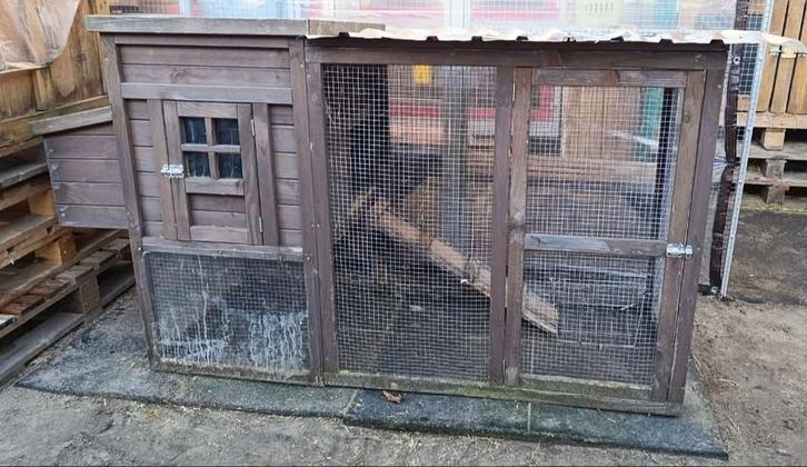 Konijnenhok met ren, Dieren en Toebehoren, Knaagdieren en Konijnen | Hokken en Kooien, Gebruikt, Ren, 90 cm of meer, 110 cm of meer