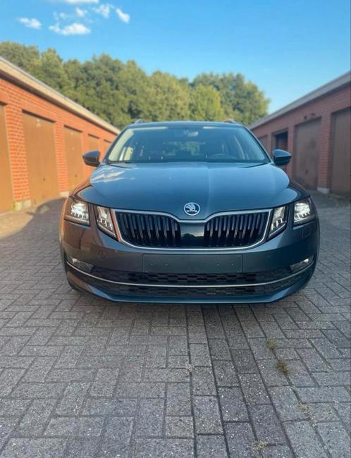 Skoda Octavia Automaat, Auto's, Skoda, Particulier, Octavia, Benzine, Euro 6, Break, 5 deurs, Automaat, Zilver of Grijs, Zwart