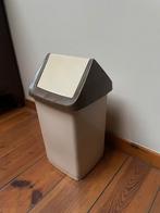 Vuilbakje, Ophalen, Kunststof, Gebruikt, 50 tot 75 cm