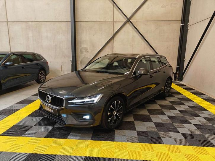 Volvo V60 V60 D3 LED/VerwLeder/Keyless/CAM/DodeHoek/ElKoffer, Auto's, Volvo, Bedrijf, Te koop, V60, ABS, Airbags, Bluetooth, Boordcomputer