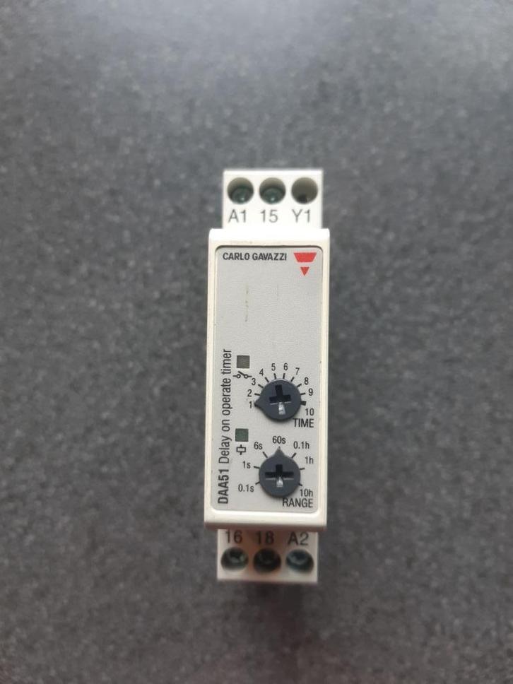 Tijdrelais, Doe-het-zelf en Bouw, Elektriciteit en Kabels, Zo goed als nieuw, Ophalen of Verzenden