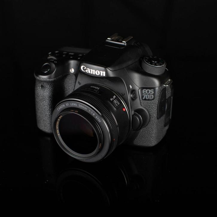 Canon 70d + 3 lenzen en toebehoren, Audio, Tv en Foto, Fotocamera's Digitaal, Zo goed als nieuw, Canon, Ophalen of Verzenden