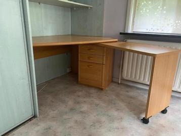 Mooi houten bureel meubel , licht eik design beschikbaar voor biedingen