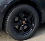 Set banden op velg Porsche Macan, Auto-onderdelen, Banden en Velgen, Ophalen, 18 inch, Nieuw, 235 mm