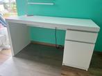 MALM bureau, Ophalen, Bureau