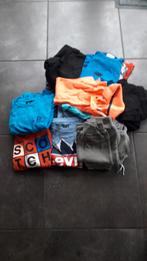 18 verschillende kkedingstukken jongens 134/140, Enlèvement, Utilisé