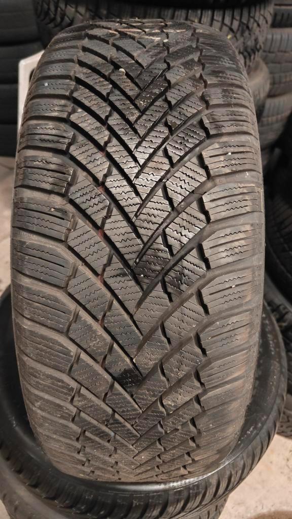 225/50r17 continental 50€ per stuk met montage r, Auto diversen, Autosport-onderdelen, Ophalen