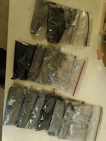 68 big bags fine powder plastics PE polyetylene wh beschikbaar voor biedingen