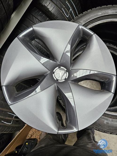 ORIGINELE Tesla Model 3 Aero wieldop 18 inch, Auto diversen, Wieldoppen, Gebruikt, Verzenden