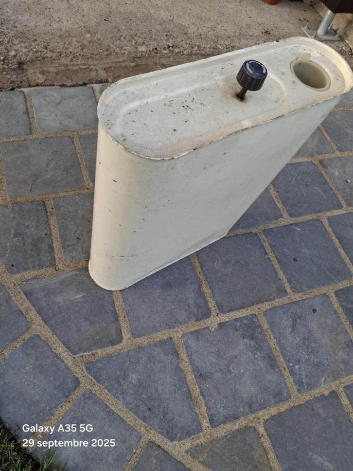 Mazouttank, Doe-het-zelf en Bouw, Verwarming en Radiatoren, Gebruikt, Overige typen, 30 tot 80 cm, Minder dan 60 cm, Ophalen
