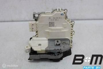 Portierslot linksachter Audi A4 8W 8X0839015E beschikbaar voor biedingen