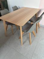 Scandinavische eettavel + 4 stoelen, Huis en Inrichting, Ophalen, Zo goed als nieuw, Scandinavisch
