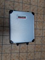 gereedschapskoffer, Ophalen, Gevuld, Gebruikt