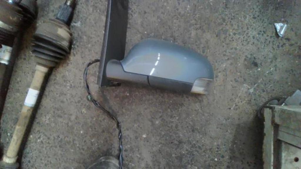 Rétroviseur gauche Volkswagen Touran 1 2006-2010 LP/14433, Autos : Pièces & Accessoires, Rétroviseurs, Volkswagen, Utilisé, Enlèvement