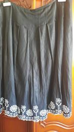 Linnen rok, met borduursel, m 42-44, knielengte, zwart, Kleding | Dames, Rokken, ANDERE, Zwart, Ophalen of Verzenden, Knielengte