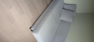 Zetelbed, Enlèvement, Gris