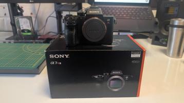 Sony Alpha A7R III beschikbaar voor biedingen