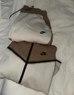 Nike tech fleece Original Product, Ophalen of Verzenden, Maat 52/54 (L)