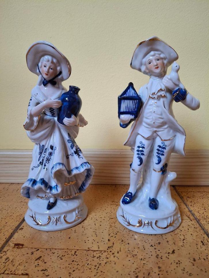 Blauw-witte beeldjes Markies & Markiezin, Antiek en Kunst, Antiek | Porselein, Ophalen of Verzenden