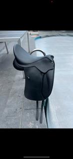 Wintec 500 Dressuur Hart Zwart 17,5 inch, Dieren en Toebehoren, Paarden en Pony's | Zadels, Ophalen, Zo goed als nieuw, Dressuur