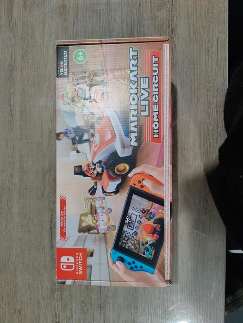 Mario Kart Live: Home Circuit Mario Set, Games en Spelcomputers, Spelcomputers | Nintendo NES, Zo goed als nieuw, Met 1 controller
