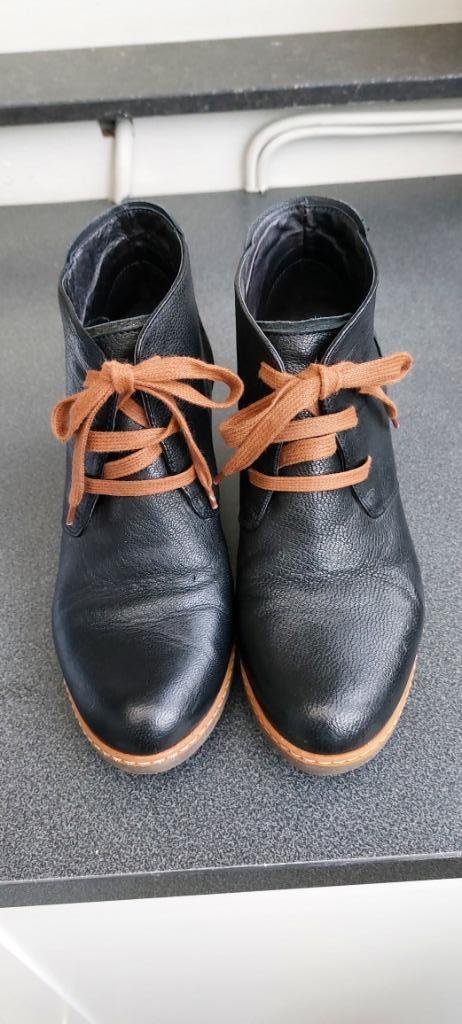 Enkellaarsjes River Woods (maat 39) in nieuwstaat, Kleding | Dames, Schoenen, Zo goed als nieuw, Lage of Enkellaarzen, Zwart, Ophalen