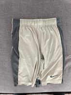 Nike short, Ophalen of Verzenden, Zo goed als nieuw, Maat 48/50 (M)
