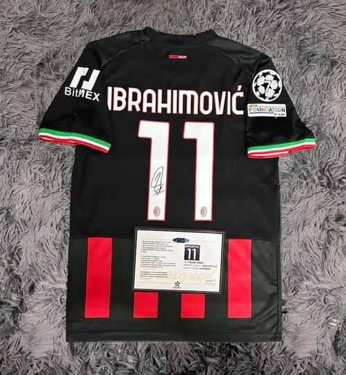 Signed shirt ibrahimovic, Verzamelen, Sportartikelen en Voetbal, Zo goed als nieuw, Shirt, Ophalen of Verzenden